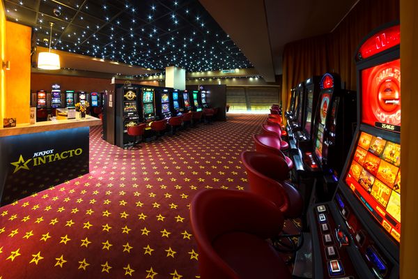 jackpot strike casino review uk